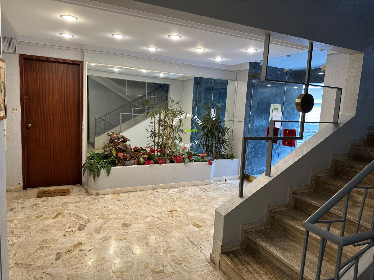 
                                                Vente
                                                 Cannes – 3 pièces 70m2 avec terrasse vue mer