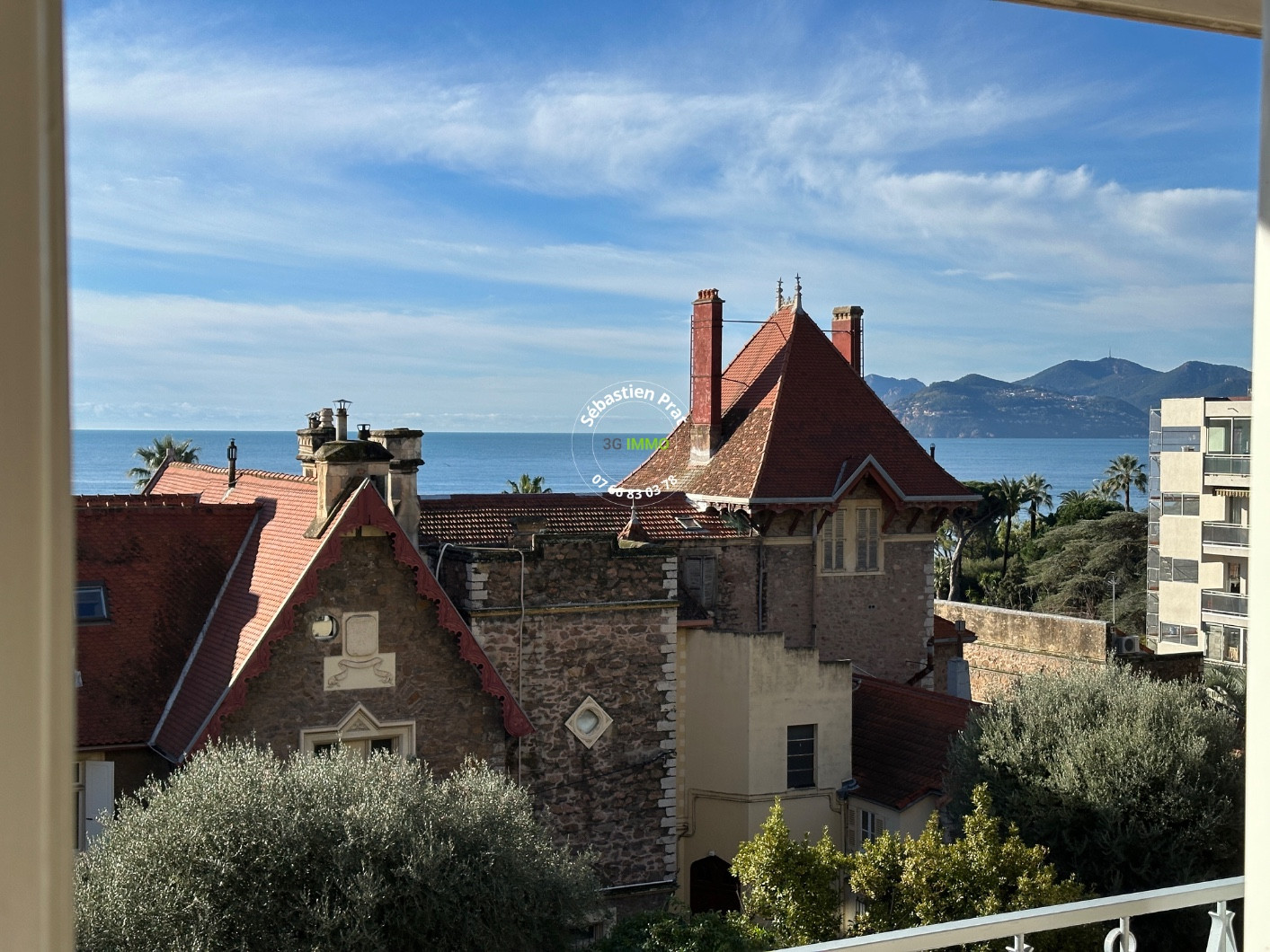 
                                                Vente
                                                 Cannes – 3 pièces 70m2 avec terrasse vue mer