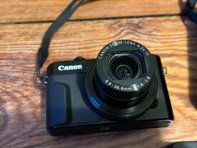 
                                                Photo
                                                 Canon g7x mark ii