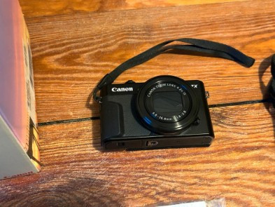 
                                                Photo
                                                 Canon g7x mark ii