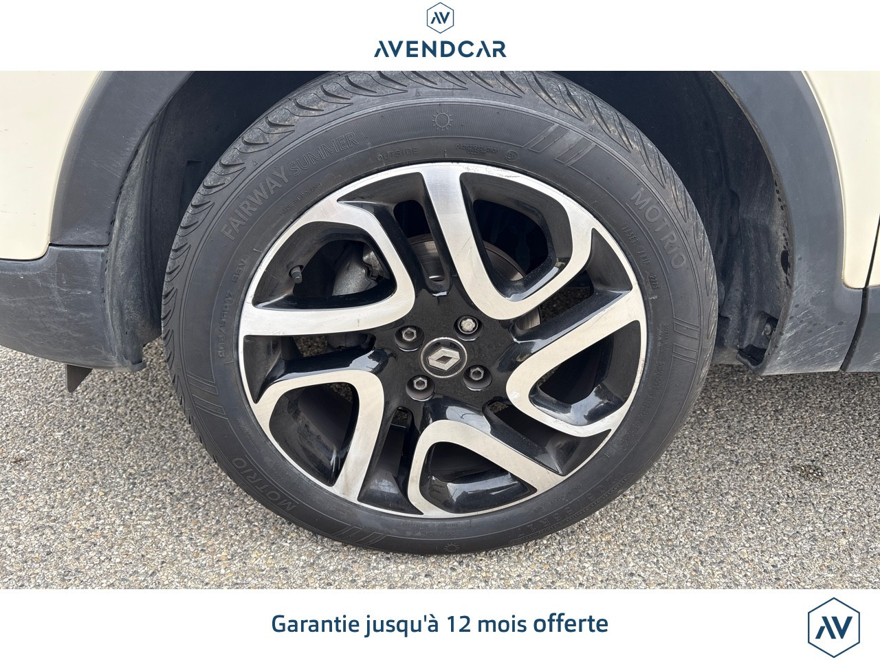 
                                                Voiture
                                                 CAPTUR 0.9 TCE 90 ENERGY INTENS