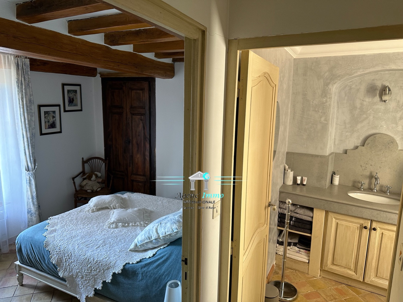 
                                                Vente
                                                 Carcès (Var) - Maison de maître