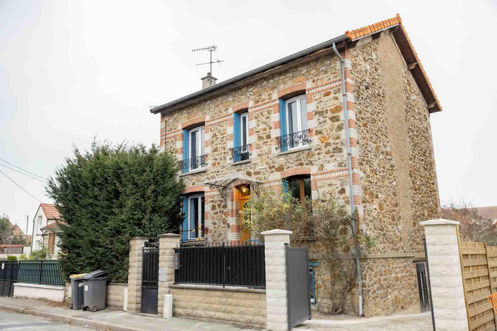 
                                                Location
                                                 Casa des Chefs Villeneuve-le-Roi