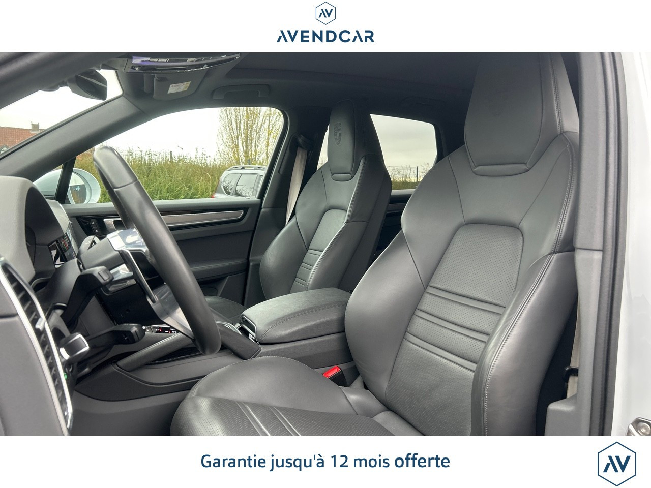
                                                Voiture
                                                 CAYENNE 3.0 E-HYBRID 462H 340 PHEV 14.1KWH PLATINUM EDITION BVA