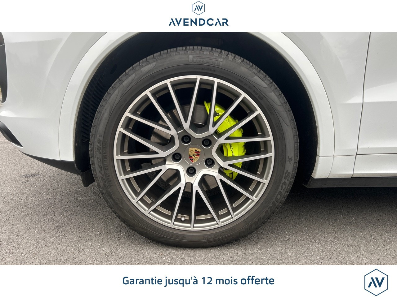 
                                                Voiture
                                                 CAYENNE 3.0 E-HYBRID 462H 340 PHEV 14.1KWH PLATINUM EDITION BVA