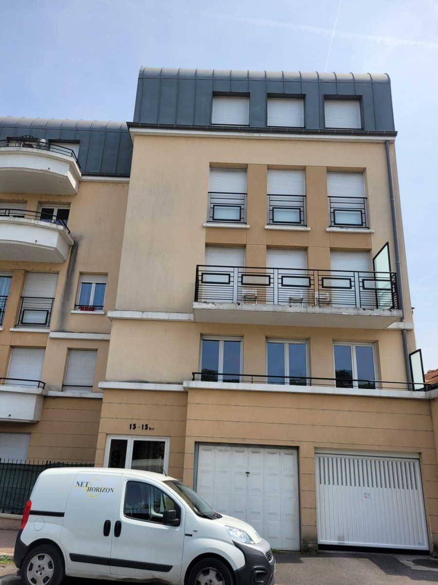 
                                                Location
                                                 Celui qu'il vous faut