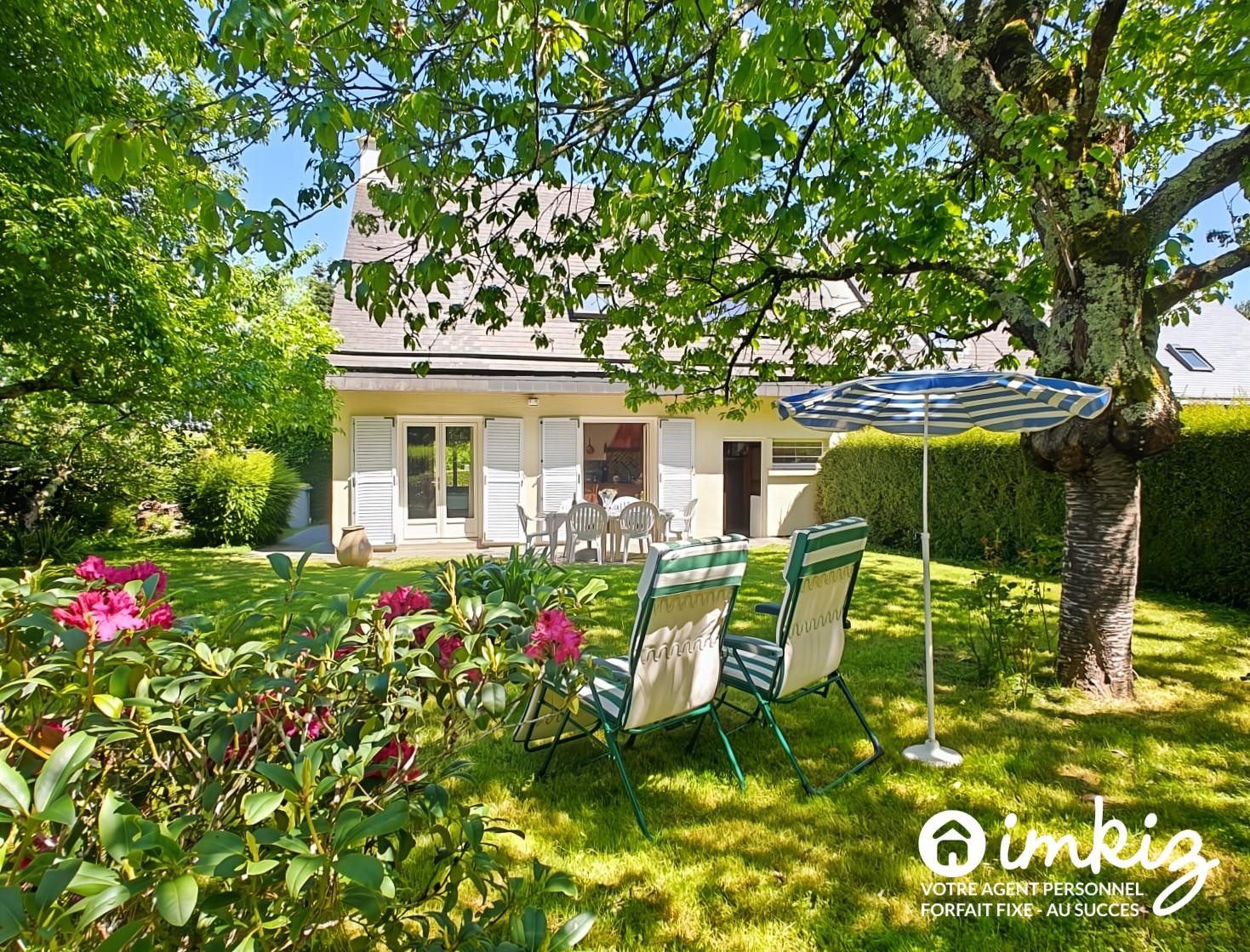 
                                                Vente
                                                 centre  Alma - Maison familiale avec beau jardin