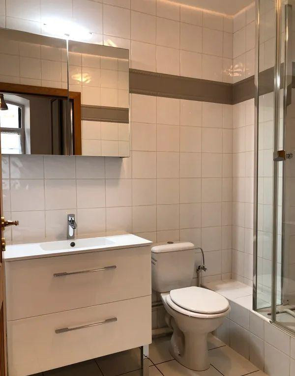 
                                                Location
                                                 Centre - Krutenau : Studio meublé + Parking