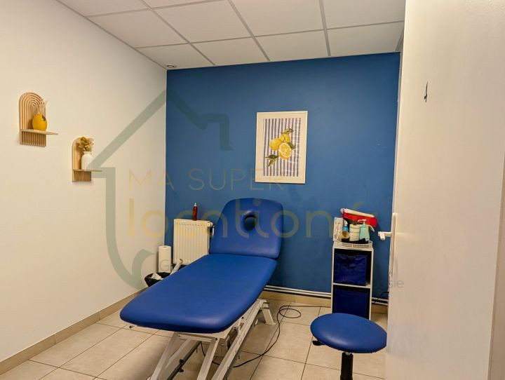 
                                                Vente
                                                 Centre paramédical avec piscine - Rentabilité nette 8%