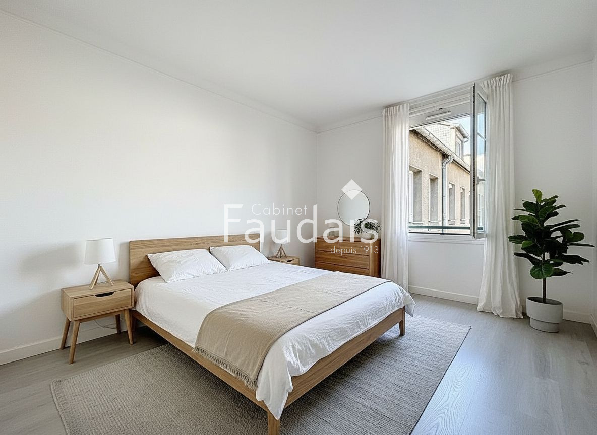 
                                                Vente
                                                 CENTRE-VILLE DE SAINT-LO, Appartement, 2 chambres 