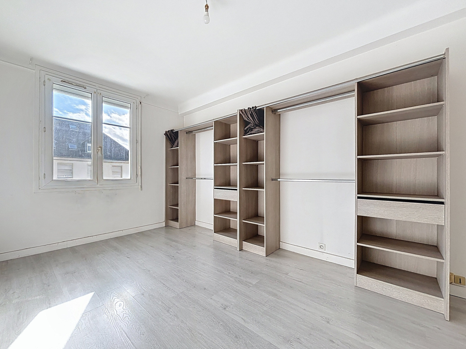 
                                                Vente
                                                 CENTRE-VILLE DE SAINT-LO, Appartement, 2 chambres 
