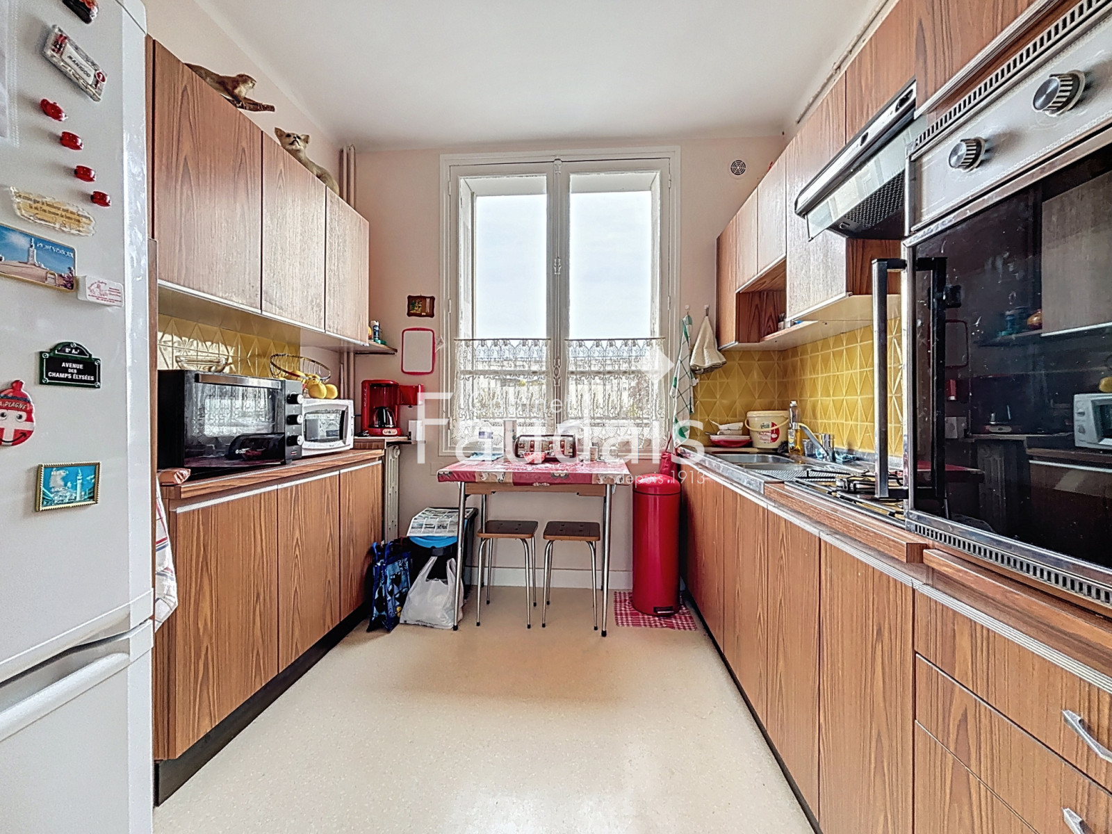 
                                                Vente
                                                 CENTRE-VILLE DE SAINT-LO, Appartement 3 pièces