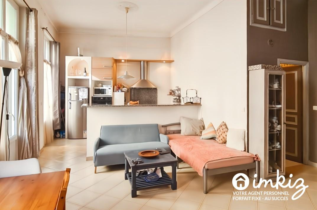 
                                                Vente
                                                 Centre-ville Nice - T3 de 80 m² à fort potentiel