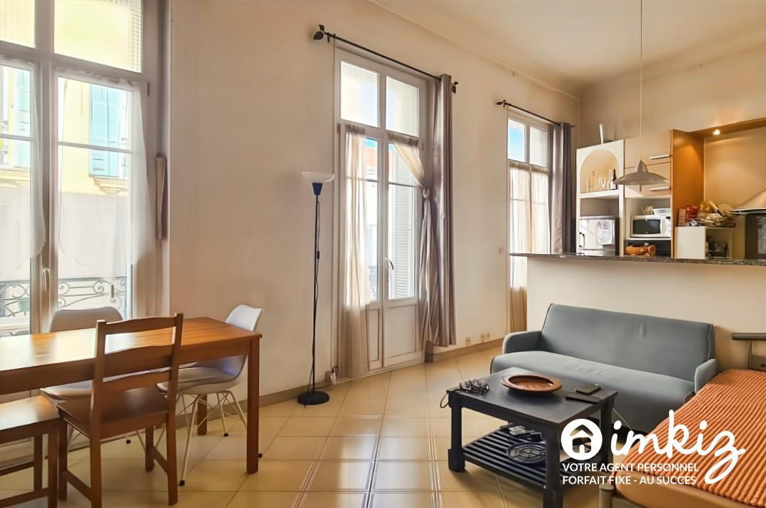 
                                                Vente
                                                 Centre-ville Nice - T3 de 80 m² à fort potentiel