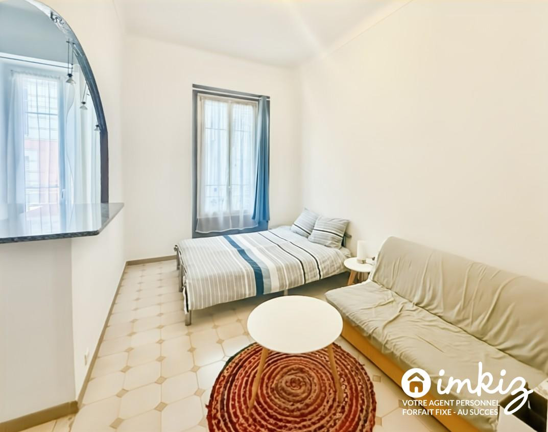 
                                                Vente
                                                 Centre-ville Nice - T4 de 80 m² à fort potentiel