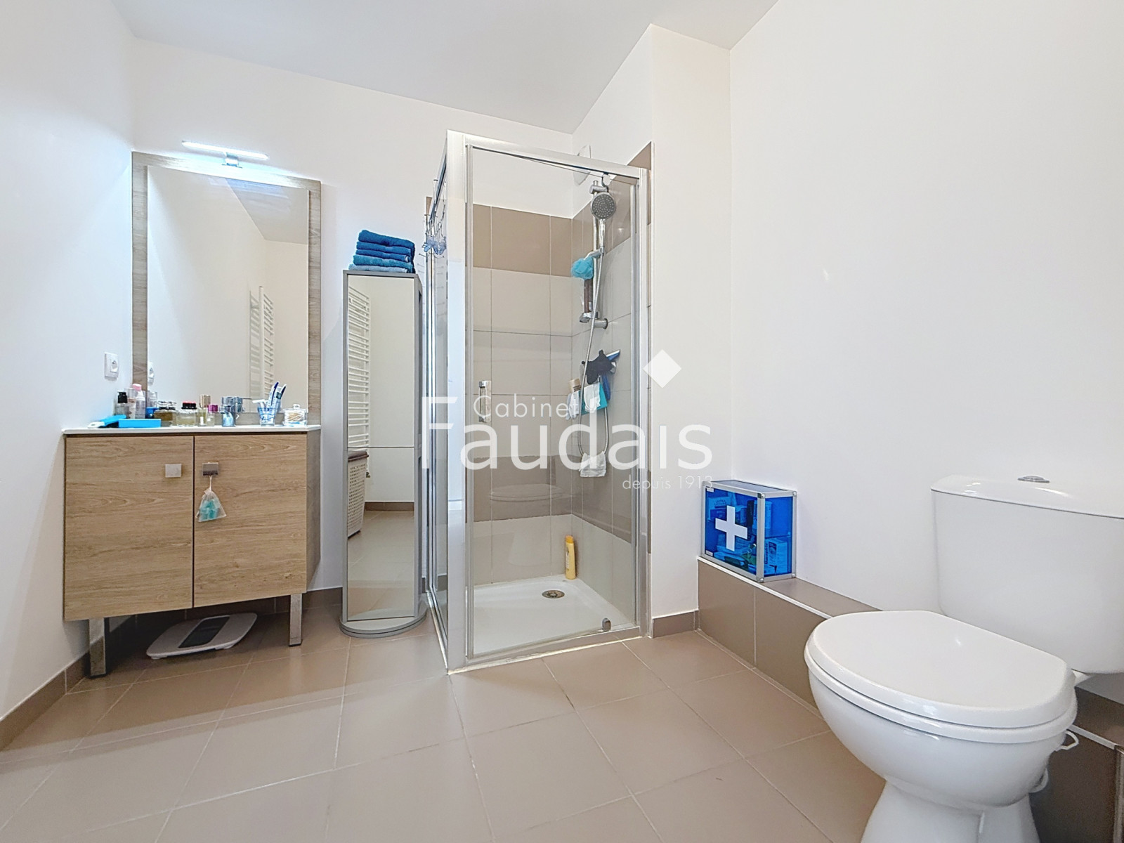 
                                                Vente
                                                 Centre ville ST LO