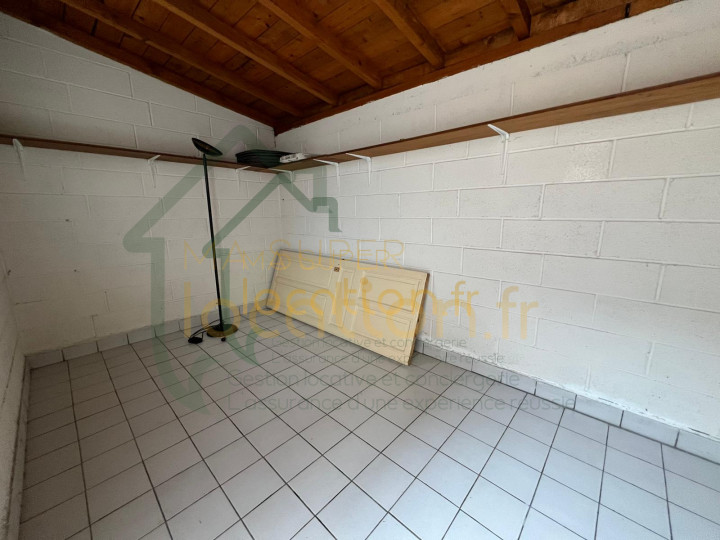 
                                                Location
                                                 Centre ville ST QUENTIN : Appartement T2 avec terrasse