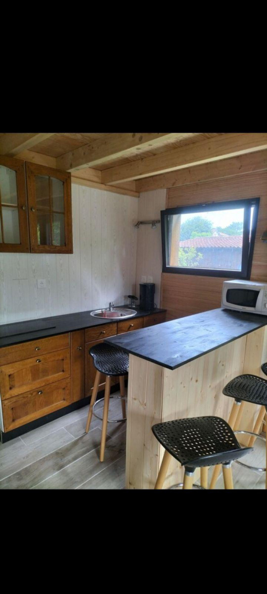 
                                                Location
                                                 Chalet bois au calme le Teich Courte durée