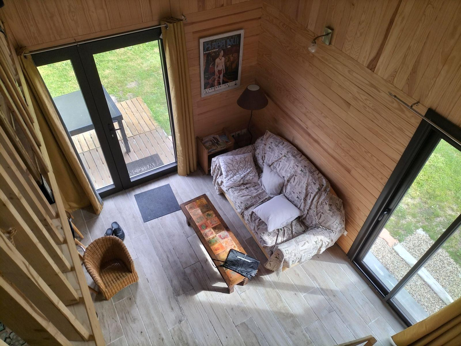 
                                                Location
                                                 Chalet bois au calme le Teich Courte durée