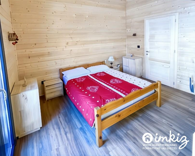 
                                                Vente
                                                 Chalet d'exception avec piscine intérieure