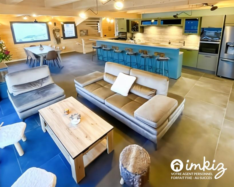
                                                Vente
                                                 Chalet d'exception avec piscine intérieure
