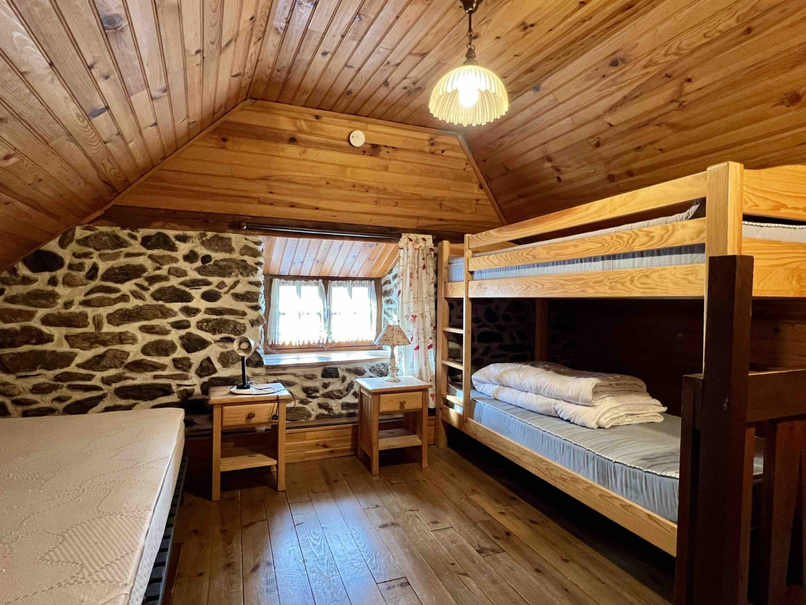 
                                                Vente
                                                 Chalet en pierre à vendre | Vielle-Aure | Hautes Pyrénées (65