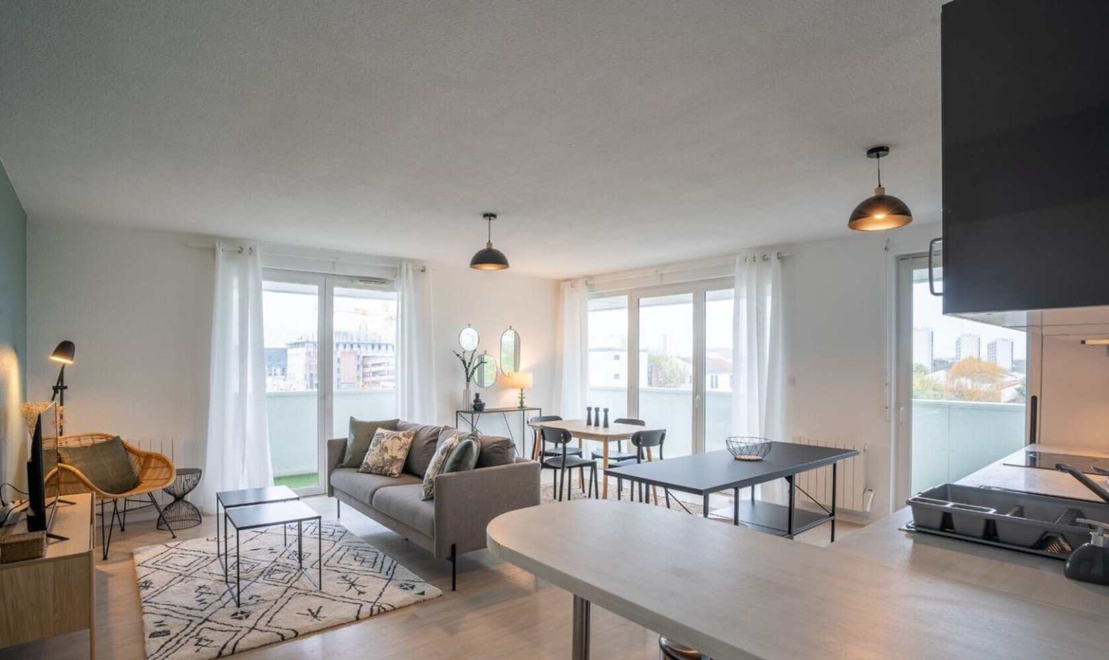 
                                                Colocation
                                                 Chambre 1 -  1 chambre disponible en colocation