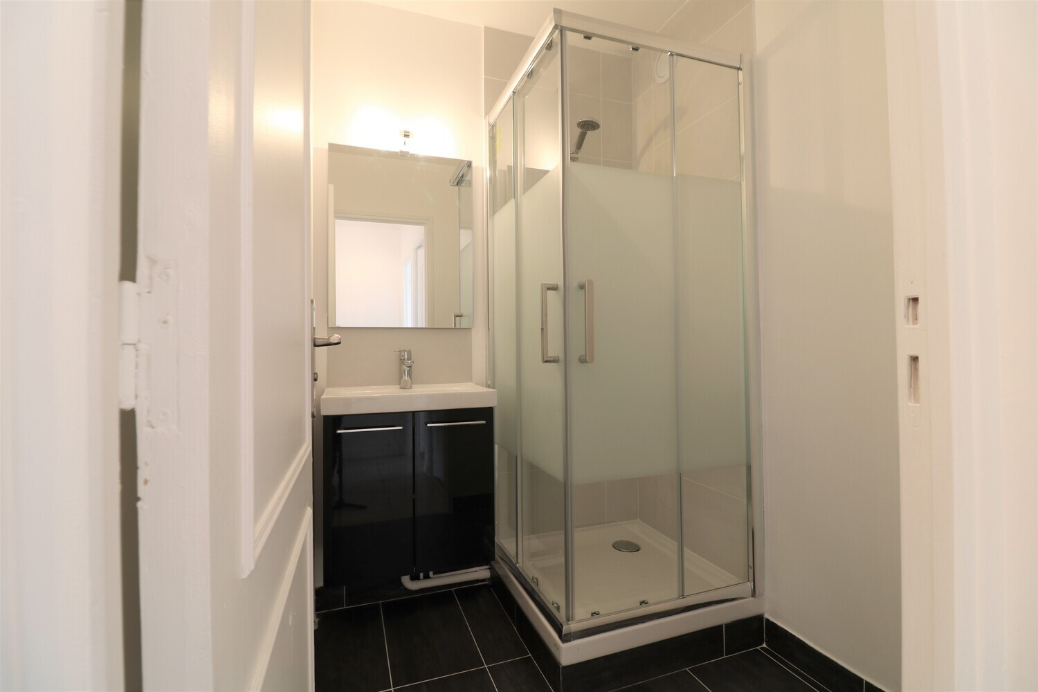 
                                                Colocation
                                                 Chambre 1 -  1 chambre disponible en colocation