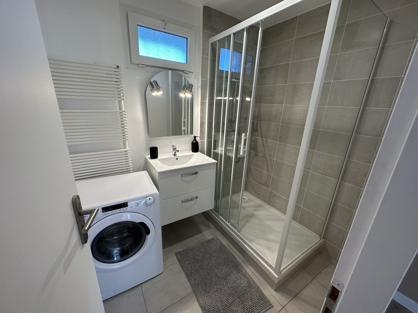 
                                                Colocation
                                                 Chambre 1 -  1 chambre disponible en colocation