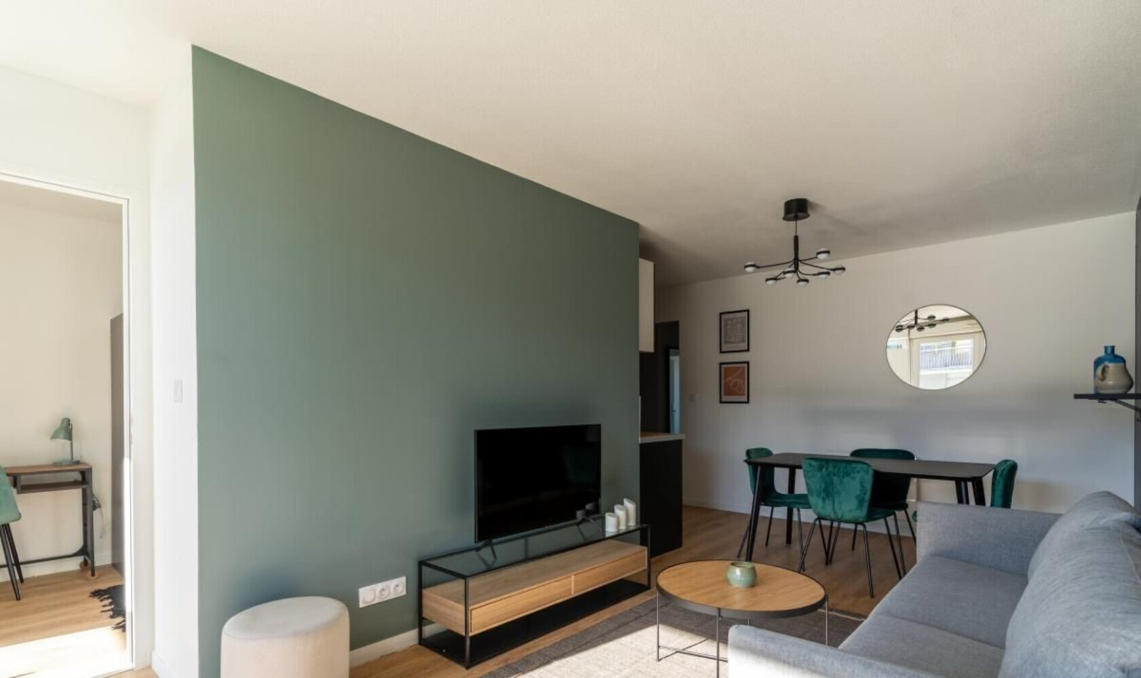 
                                                Colocation
                                                 Chambre 1 -  1 chambre disponible en colocation