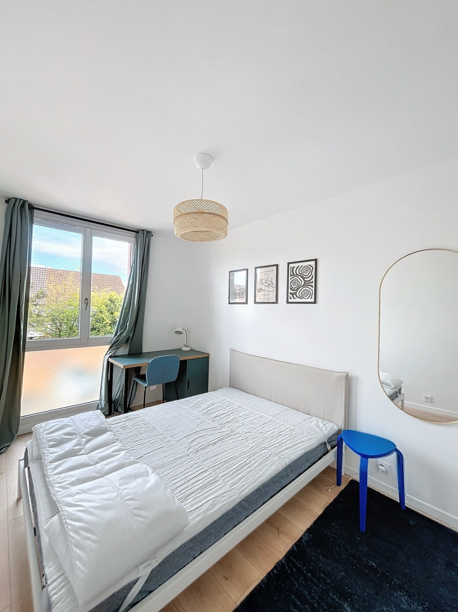 
                                                Colocation
                                                 Chambre 1 -  1 chambre disponible en colocation