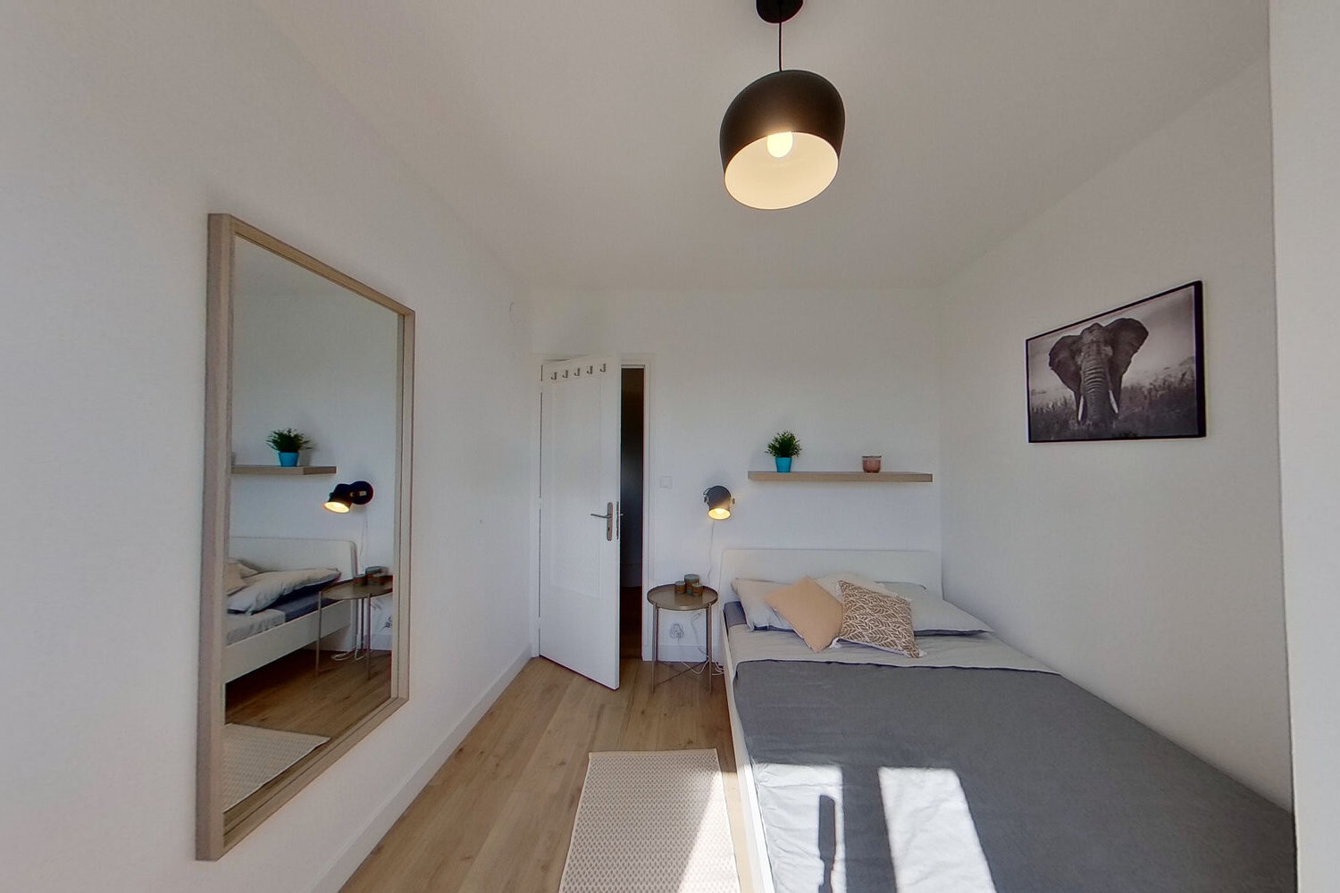 
                                                Colocation
                                                 Chambre 1 -  2 chambres disponibles en colocation