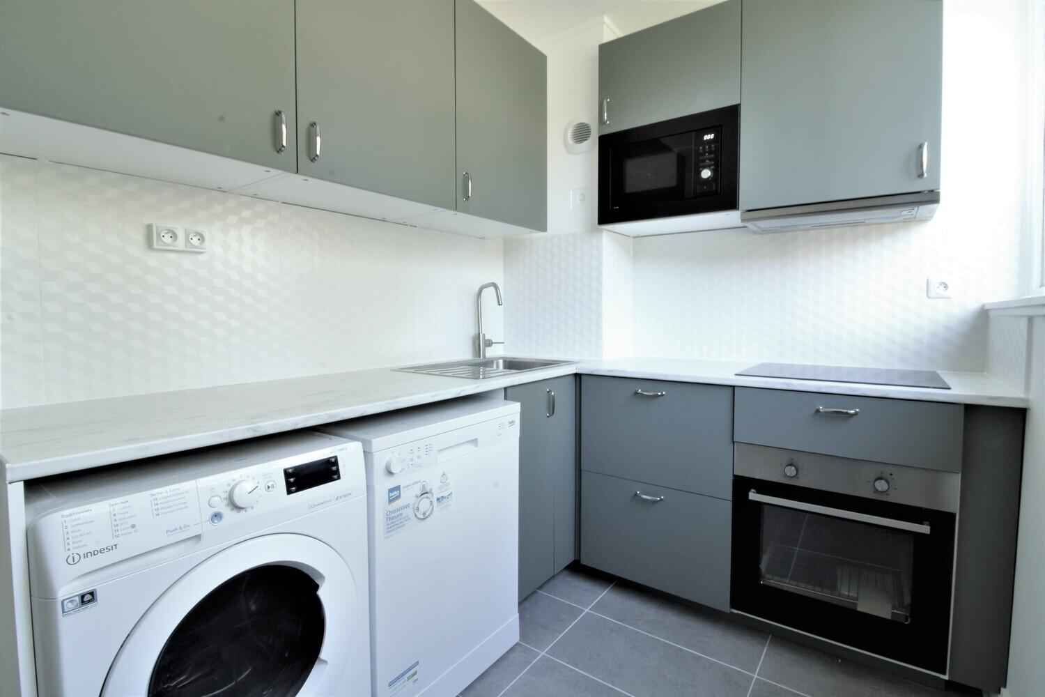 
                                                Colocation
                                                 Chambre 1 -  2 chambres disponibles en colocation