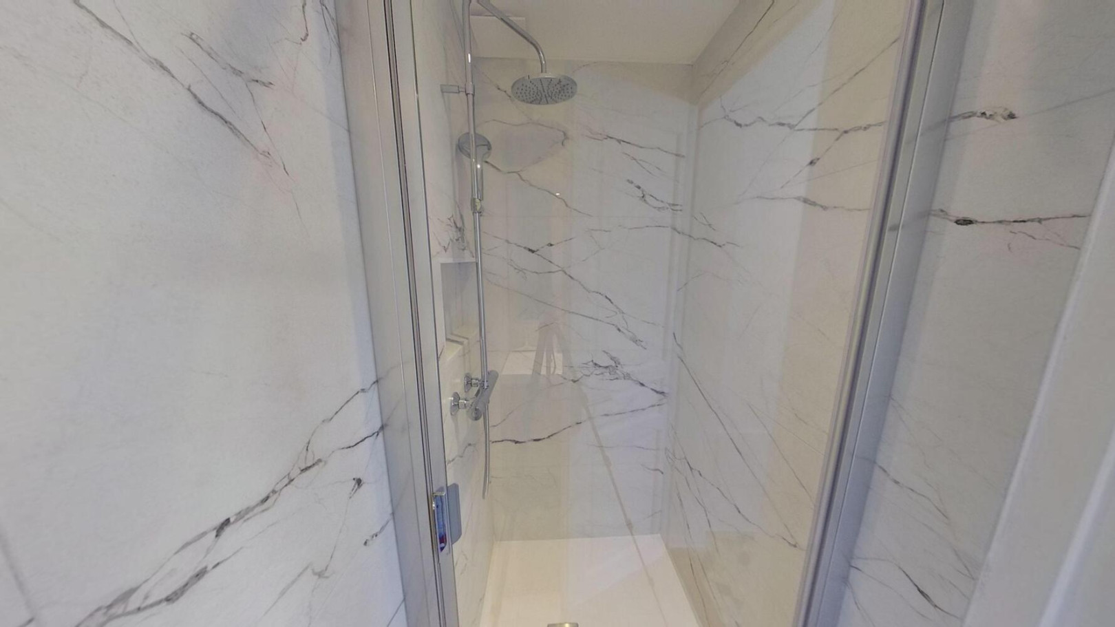 
                                                Colocation
                                                 Chambre 1 -  3 chambres disponibles en colocation