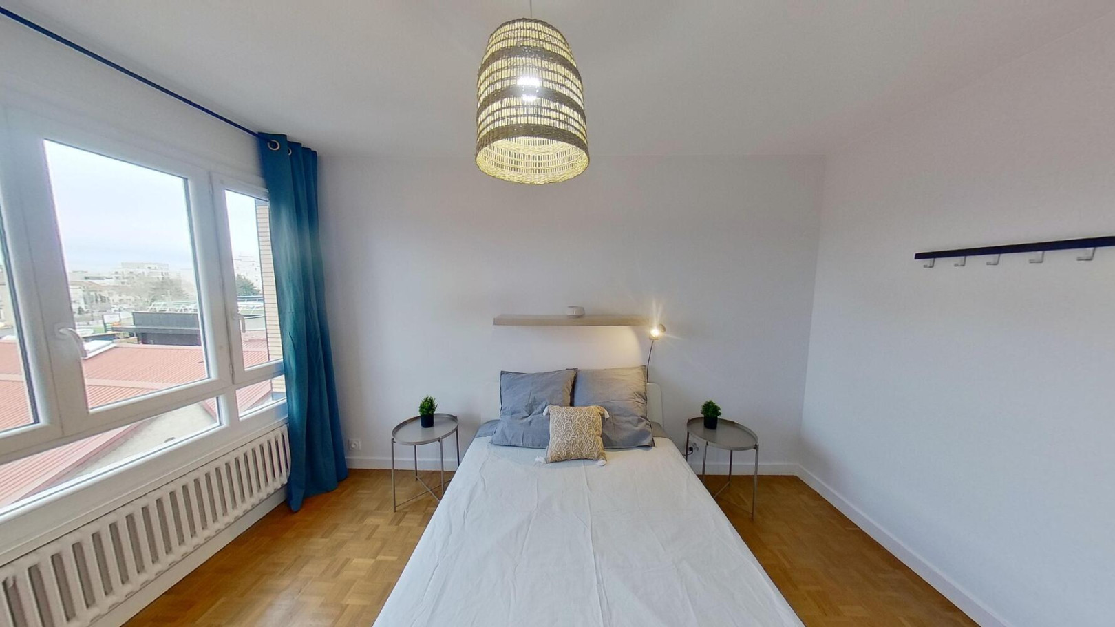 
                                                Colocation
                                                 Chambre 1 -  3 chambres disponibles en colocation