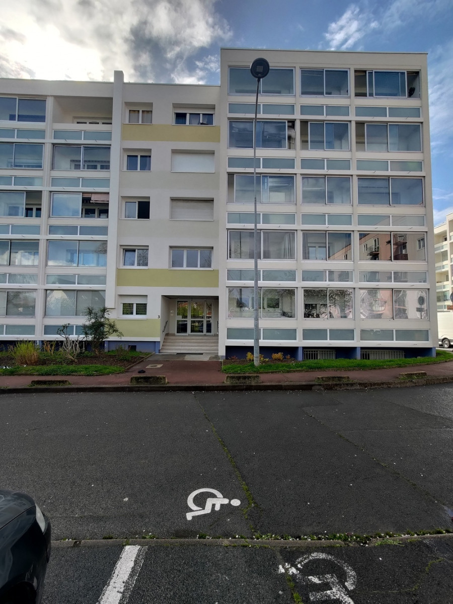 
                                                Colocation
                                                 Chambre 1 -  5 chambres disponibles en colocation