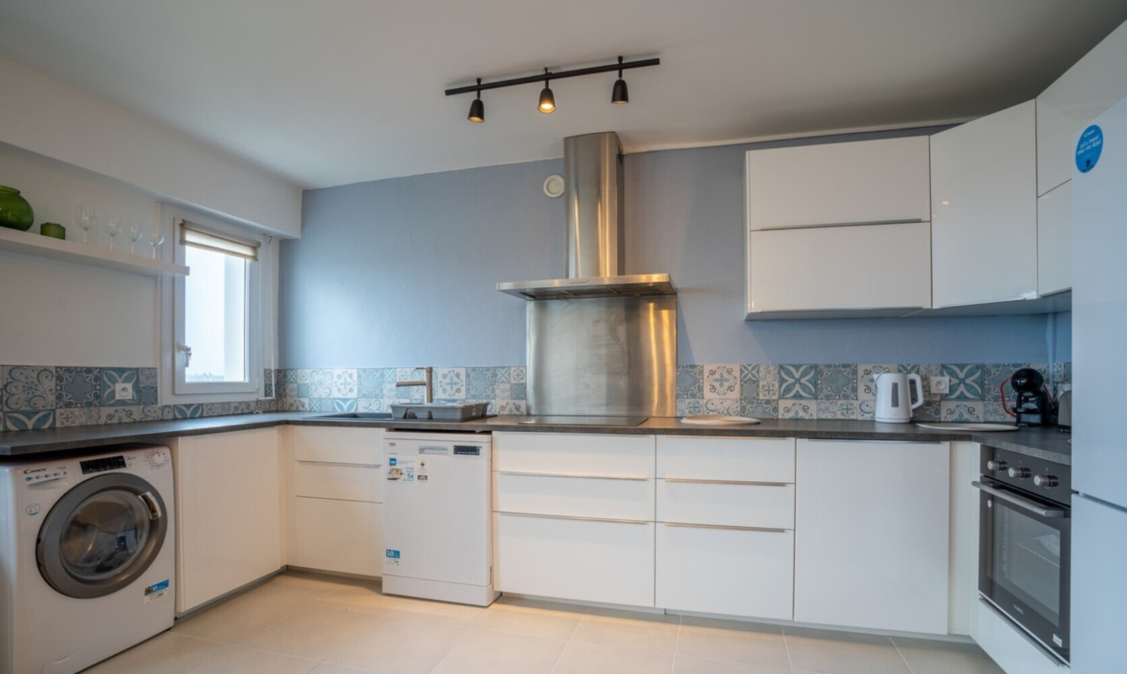 
                                                Colocation
                                                 Chambre 1 - Appartement 4 pièces