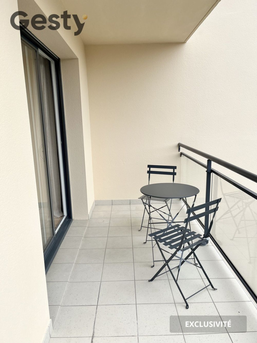 
                                                Colocation
                                                 Chambre 1 - Appartement 5 pièces