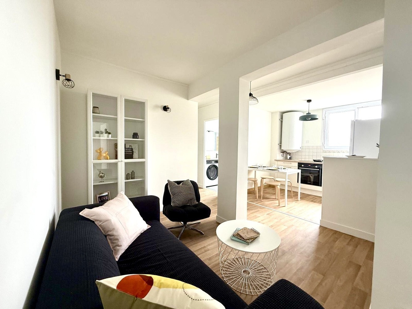 
                                                Colocation
                                                 Chambre 1 - Appartement 5 pièces
