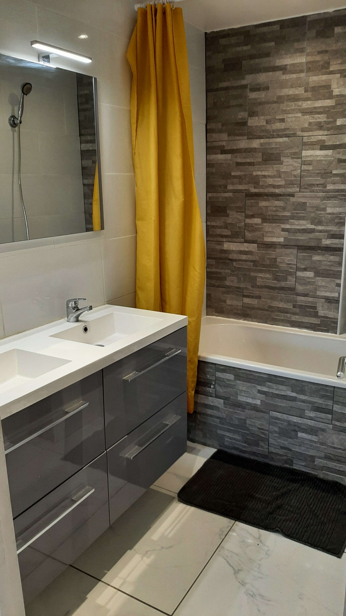 
                                                Colocation
                                                 Chambre 10.46m² à Mérignac