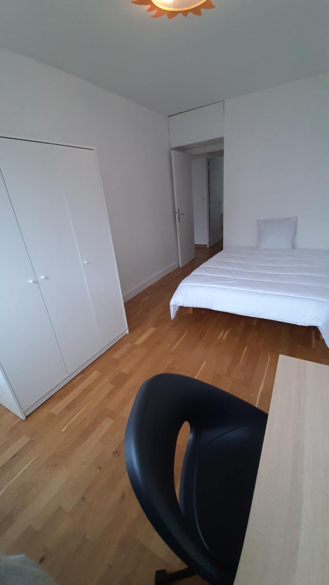 
                                                Colocation
                                                 Chambre 10.46m² à Mérignac