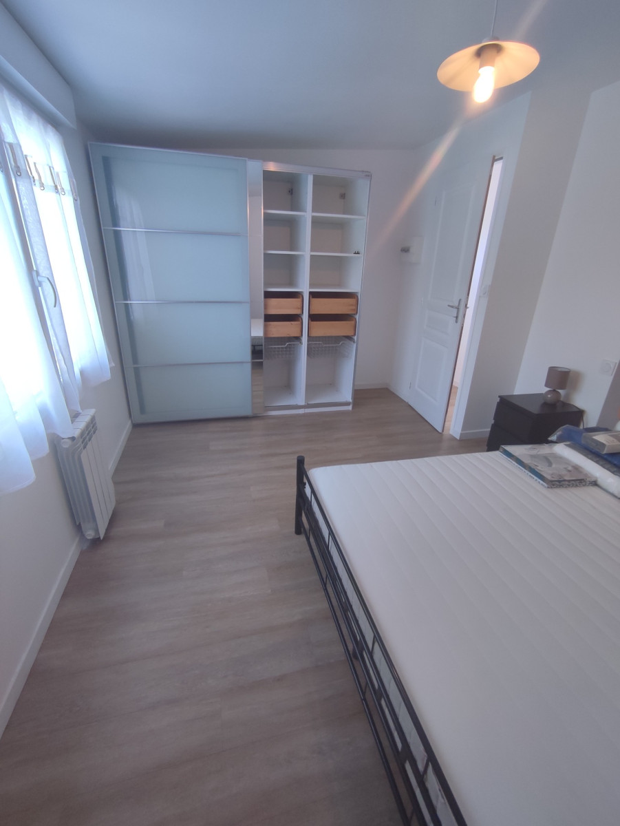 
                                                Colocation
                                                 Chambre 10.94m² à Villenave-d'Ornon