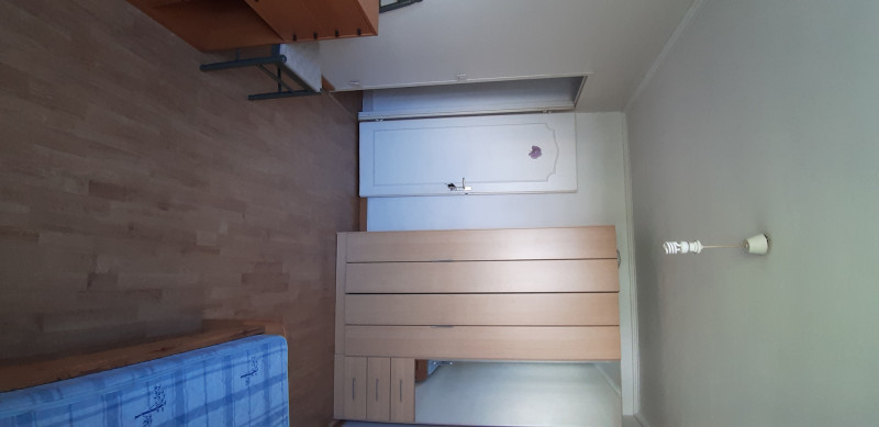 
                                                Colocation
                                                 Chambre 10 mn à pied du RER A