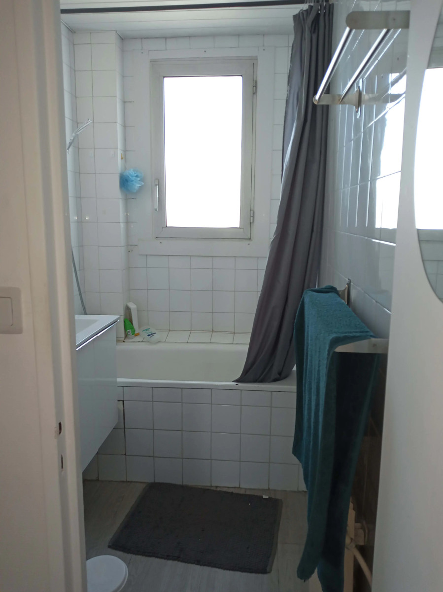 
                                                Colocation
                                                 Chambre 10m² à Pessac