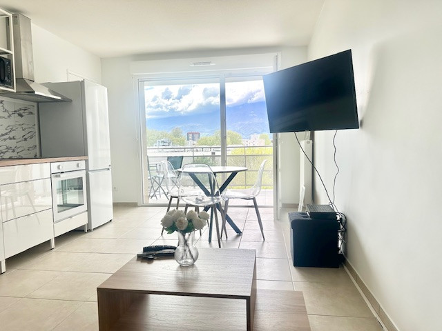 
                                                Colocation
                                                 Chambre 11.8m² à Grenoble