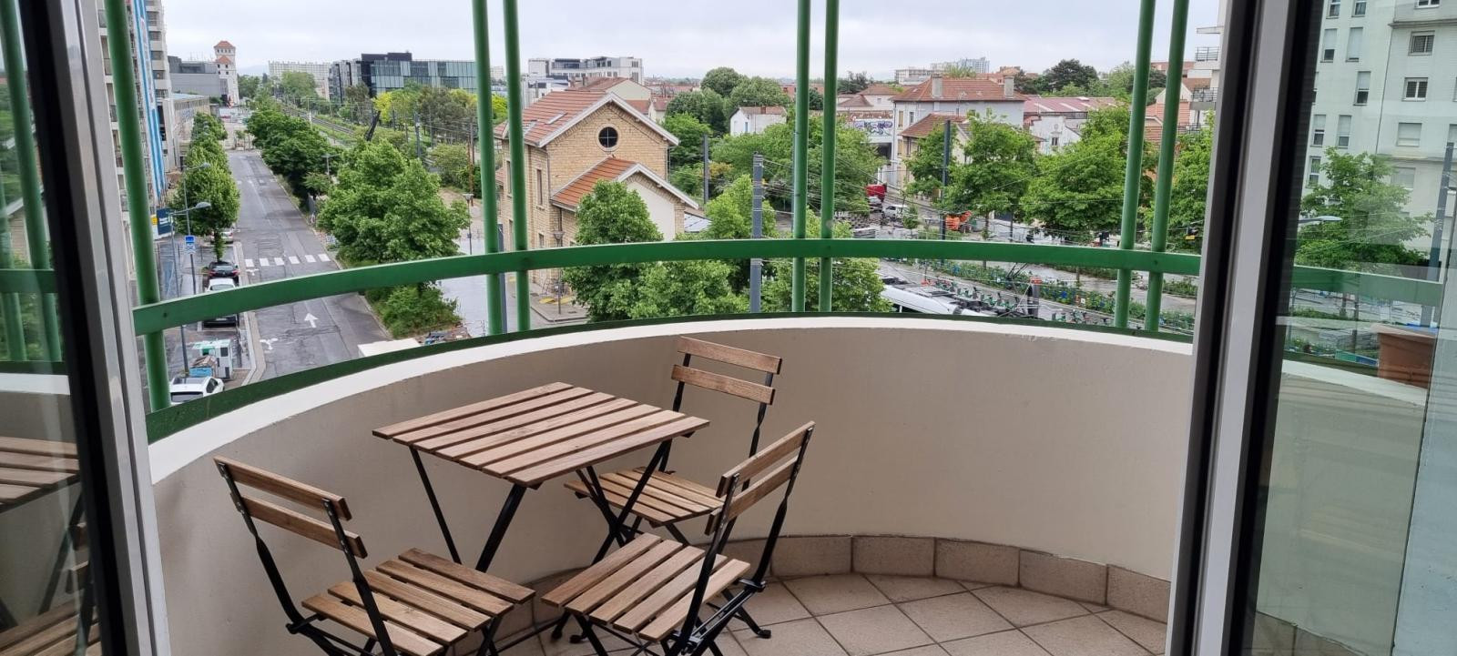 
                                                Colocation
                                                 Chambre 11m² dans colocation meublée
