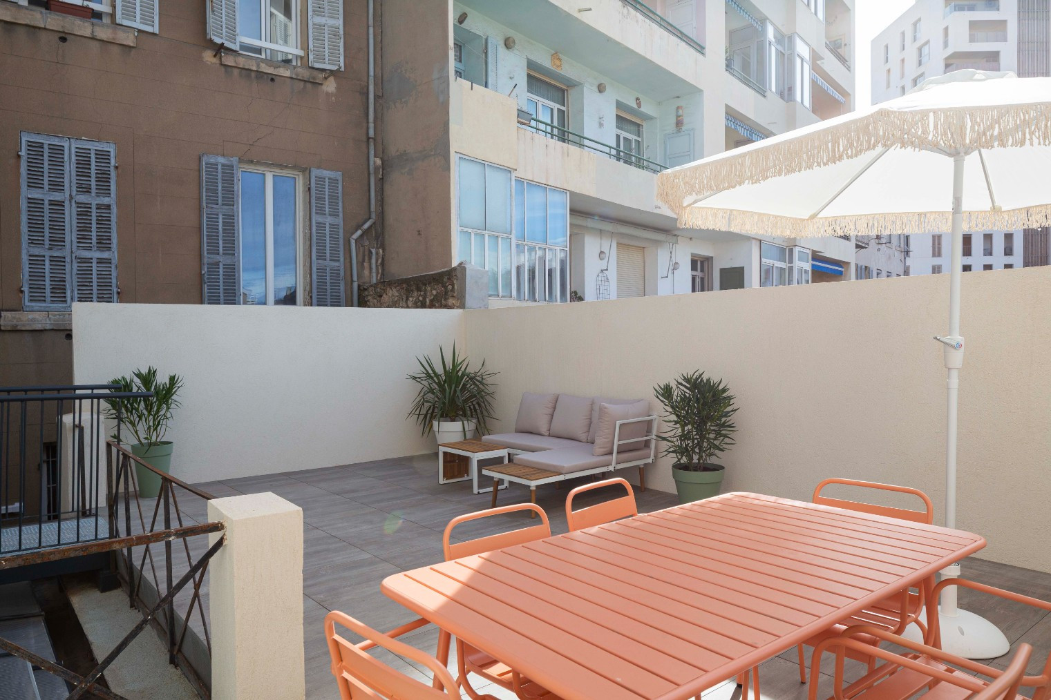 
                                                Colocation
                                                 Chambre 12m² - Boulevard Baille