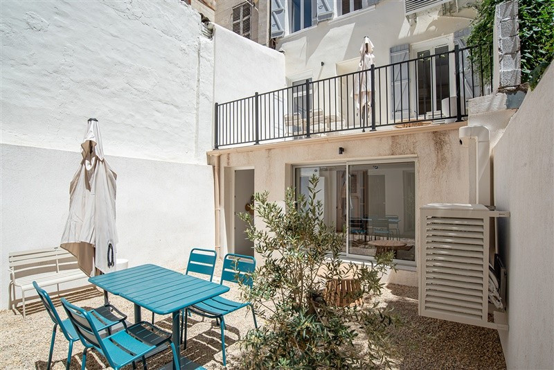 
                                                Colocation
                                                 Chambre 12m² - COLODGE