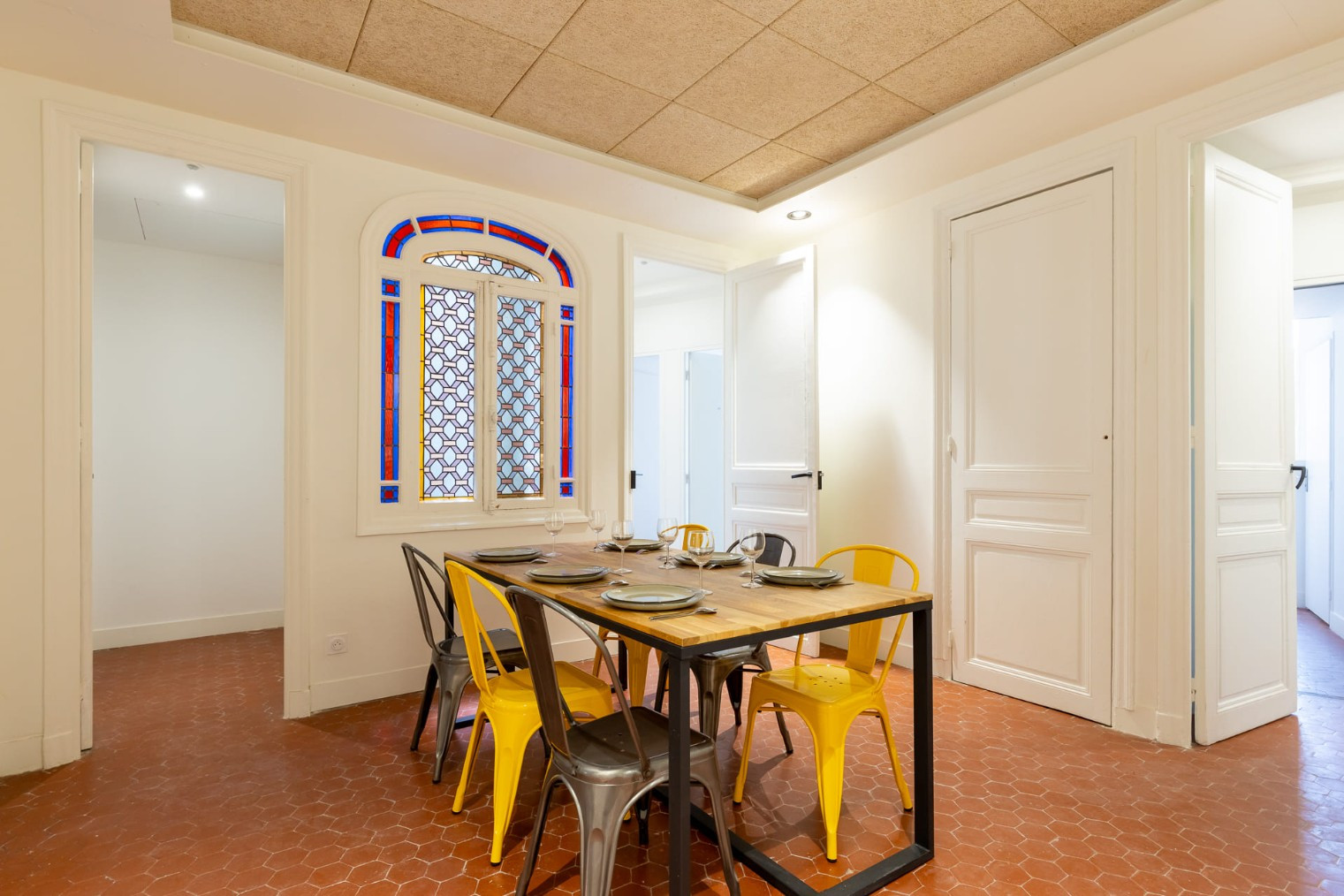 
                                                Colocation
                                                 chambre 12m² - YOLOCOLIVING