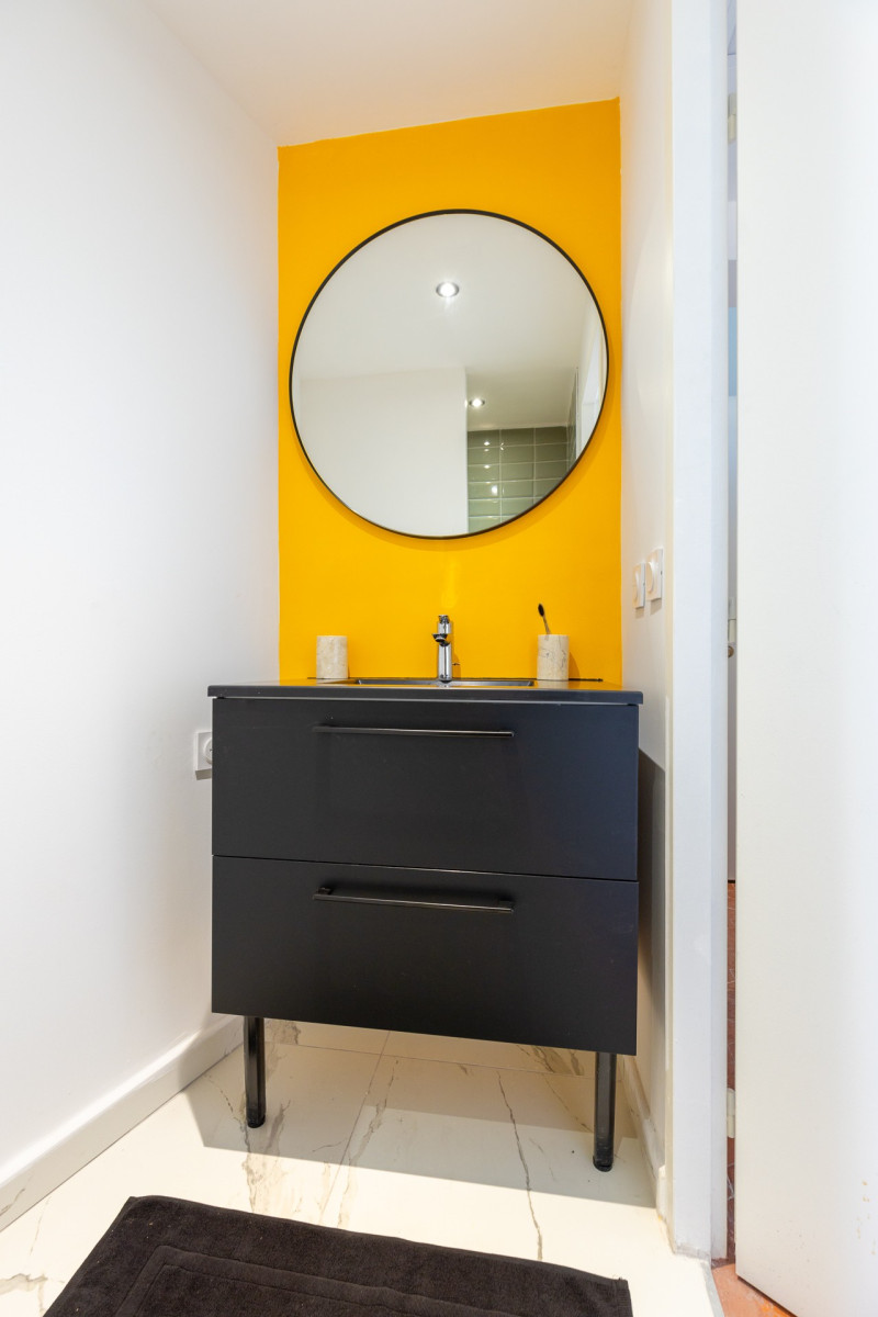 
                                                Colocation
                                                 Chambre 14m² - Quartier Notre-Dame-Du-Mont